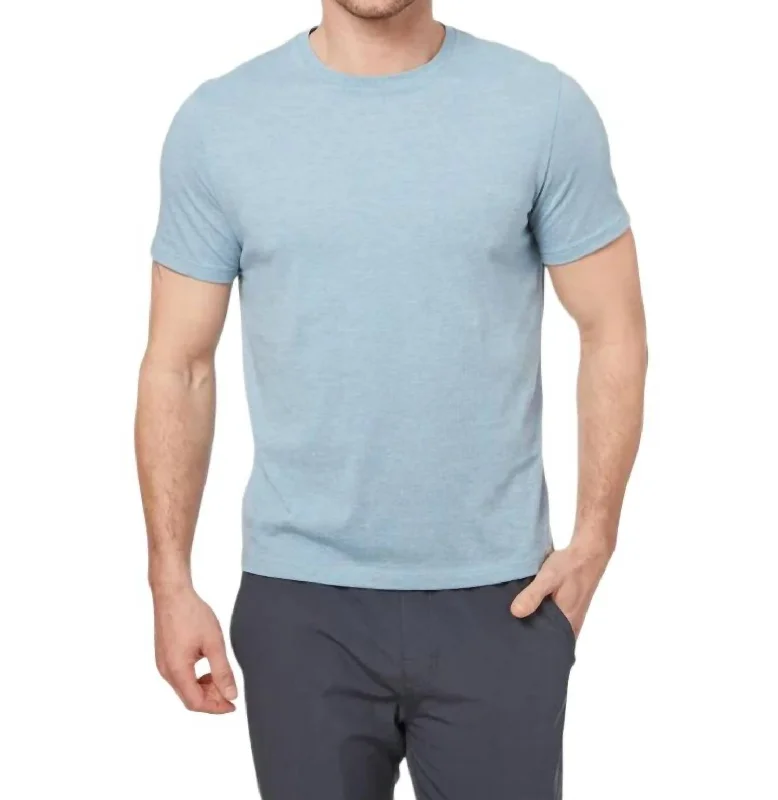 Layered Men's VestsMen's Kismet Tee In Faded Denim