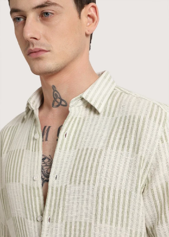 Men's Minimalist Shirts for a Clean LookGreen Checker Textured Shirt