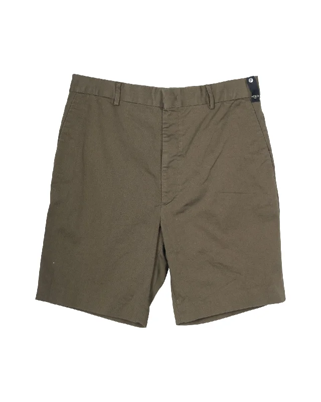 Men's Pants with Contrast StitchingFendi Short Pants in Army Green Cotton