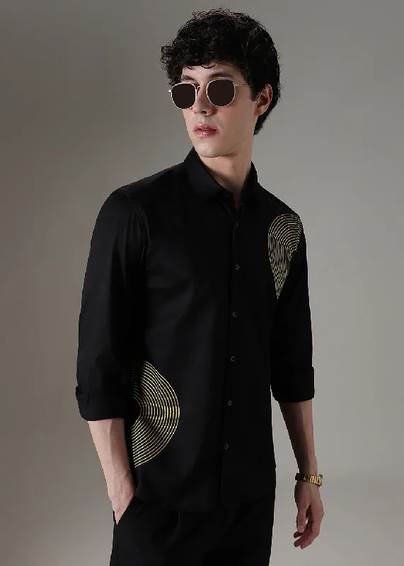 Men's Patterned Button-Down Shirts for Added InterestBlack Symmetric Foil Designer Shirt