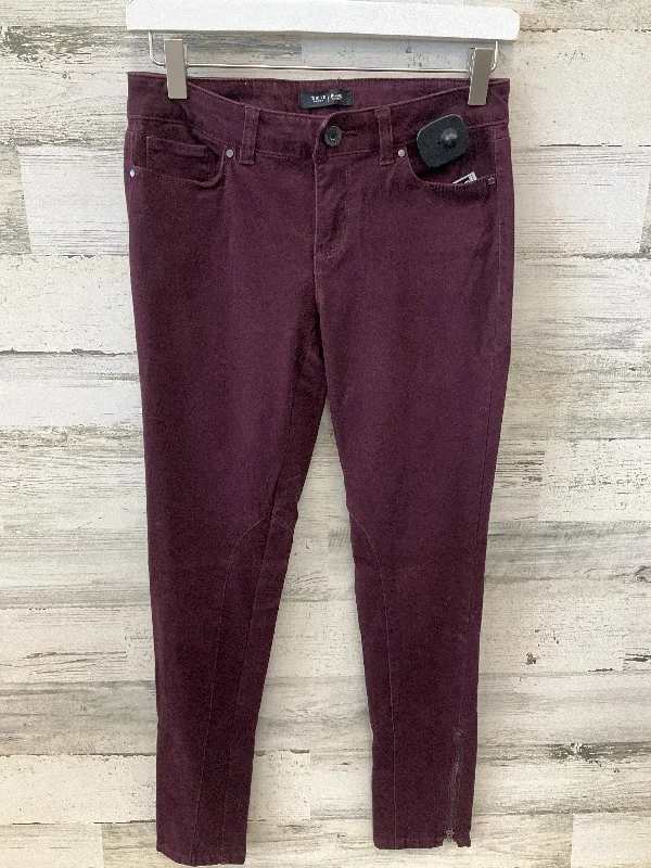 Inexpensive Rip and Tear Men's JeansJeans Skinny By White House Black Market In Red, Size: 0