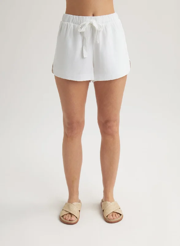 Men's Pants with Stain-Resistant TreatmentFlowy Dolphin Short - White