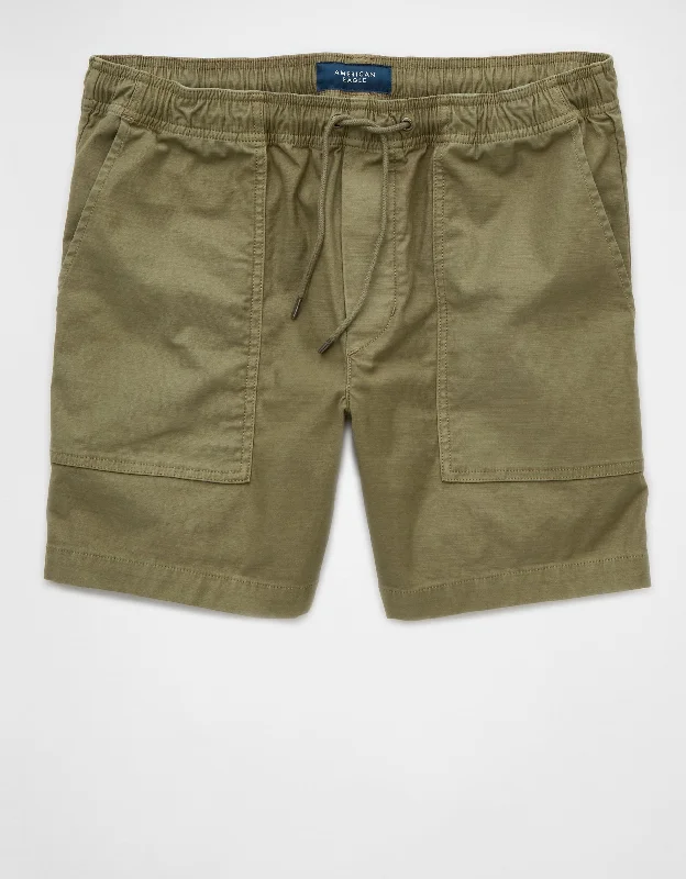 Men's Pants with Flap PocketsAE Flex 7" Lived-In Trekker Short
