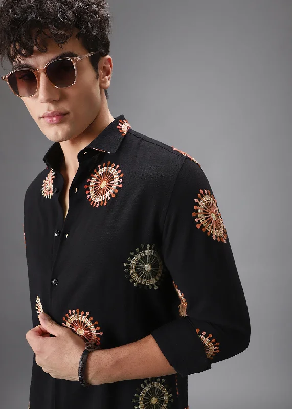 Men's Fishing Shirts for Water SportsBlack Circular Embroidery Shirt