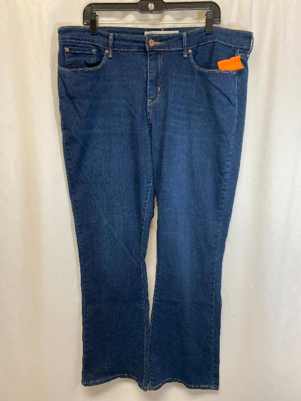 Relaxed-Fit Men's JeansJeans Boot Cut By Levis In Blue Denim, Size: 18