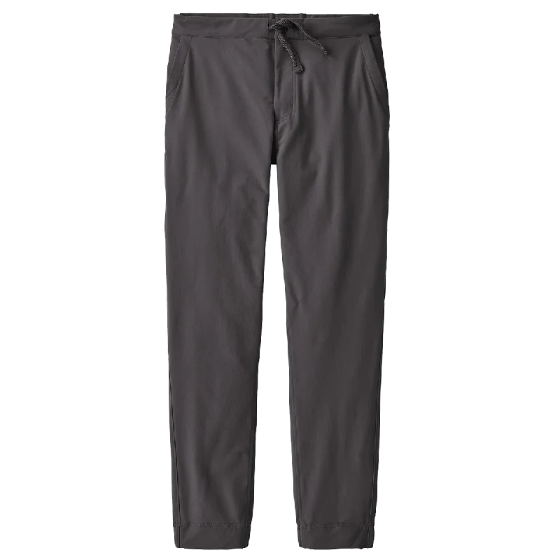 Men's Pants with Pleated FrontsMen's Skyline Traveler Pant