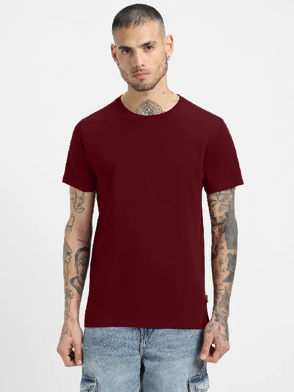 Versatile Men's Tank TopsMaroon Plain Men's Tshirt
