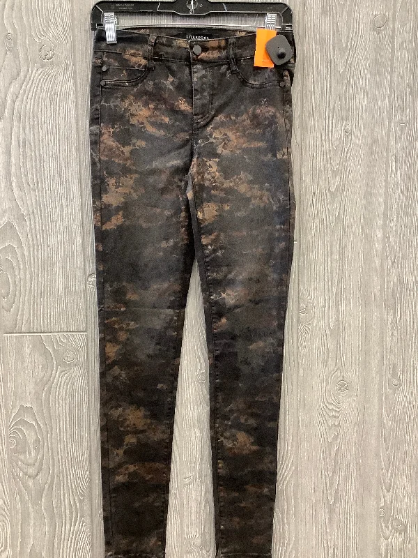 Jeans for Men with a Curvy BodyJeans Skinny By Liverpool In Black & Gold, Size: 0