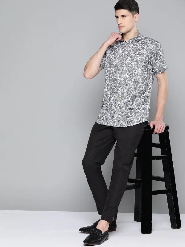 Men's Wrinkle-Free Shirts for Easy CareMen Off White Black Comfort Fit Printed Casual Shirt Men's Wrinkle-Free Shirts for Easy CareMen Off White Black Comfort Fit Printed Casual Shirt