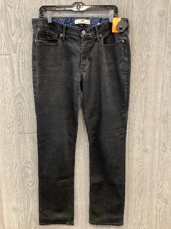 Modern Ripped and Distressed Men's JeansJeans Straight By Levis In Black, Size: 12