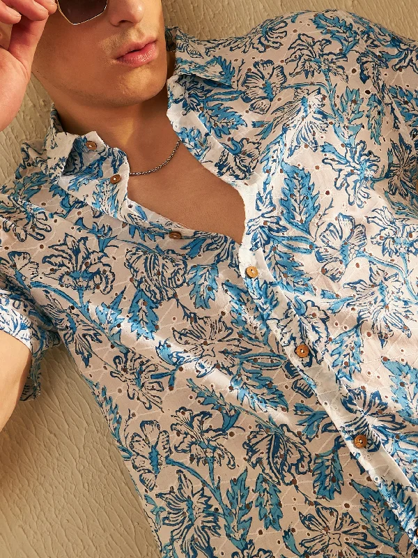 Men's Checked Short-Sleeve Shirts for Summer FunDENNISON White & Blue Printed Schiffli Casual Shirt