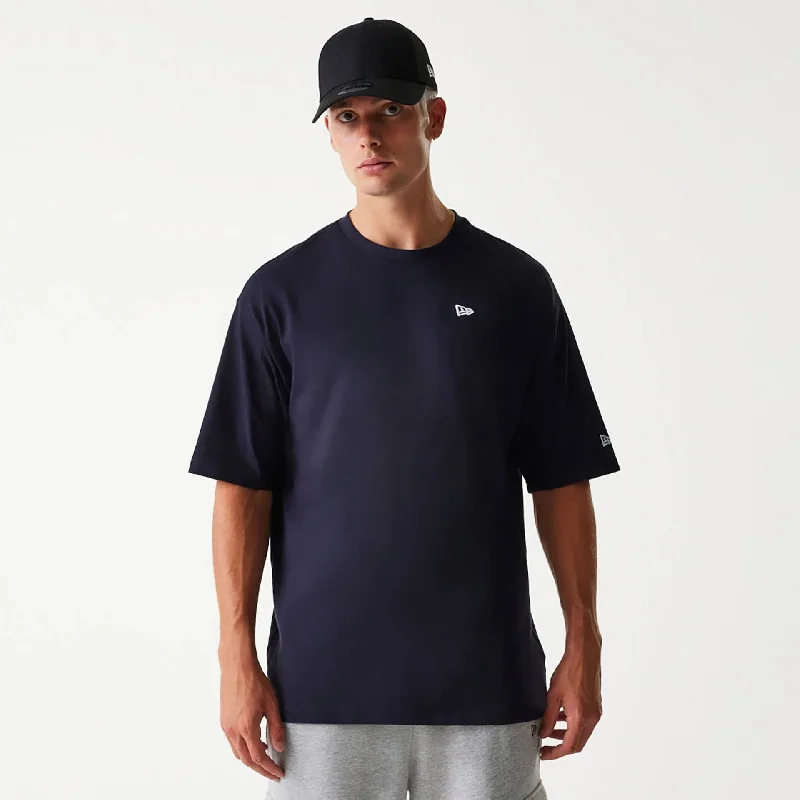 Men's Shirts with UV ProtectionNew Era Essential Navy Oversized T-Shirt