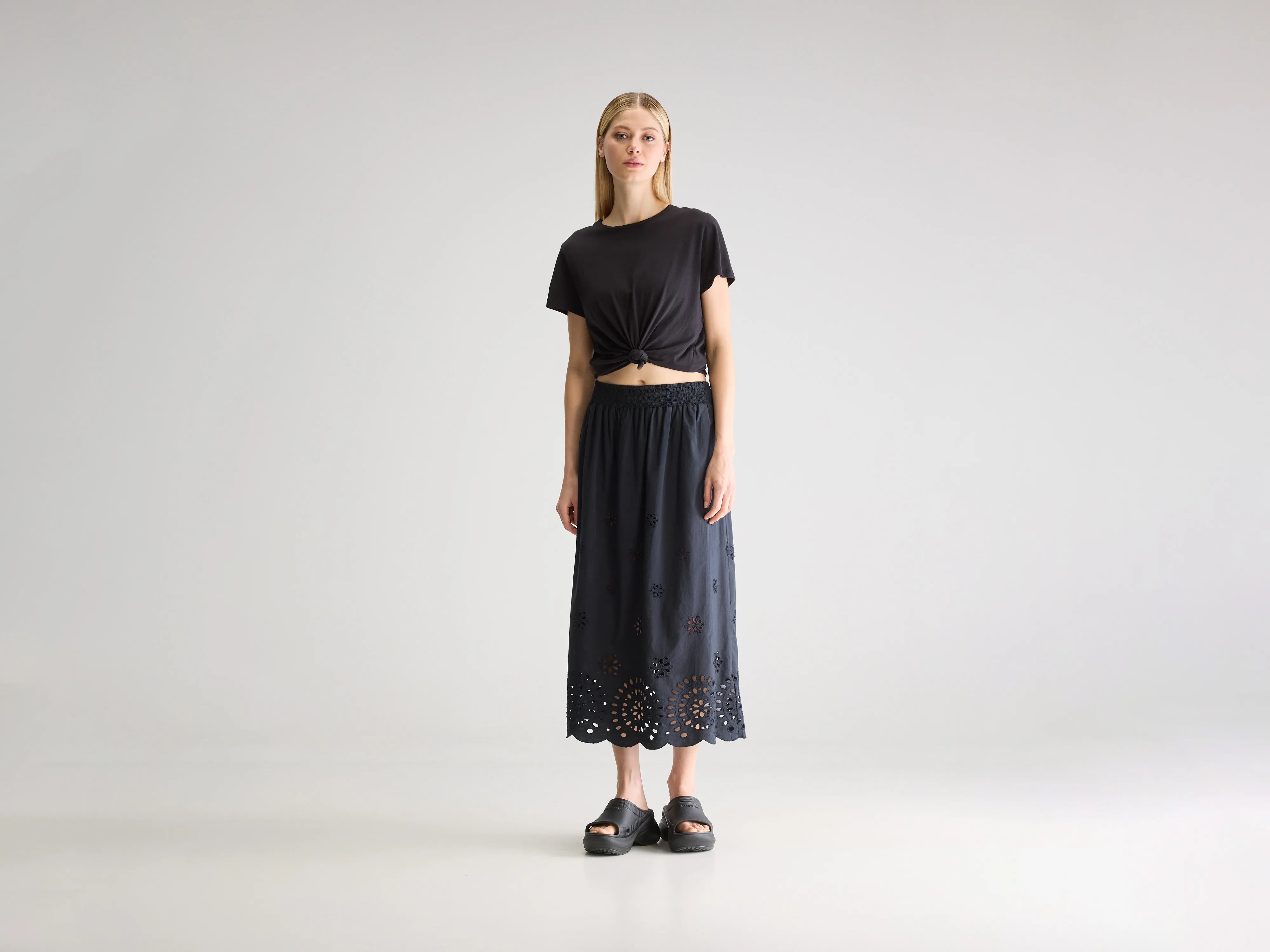 Men's Pants with Stain-Resistant TreatmentDorine midi skirt (251 / W / BLACK BEAUTY)
