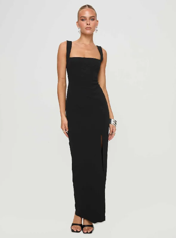 Bombshell Maxi Dress Black Petite