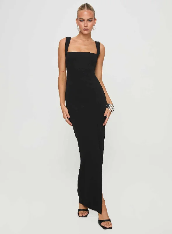 Bombshell Maxi Dress Black Petite