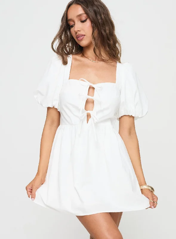 Kreamy Mini Dress White