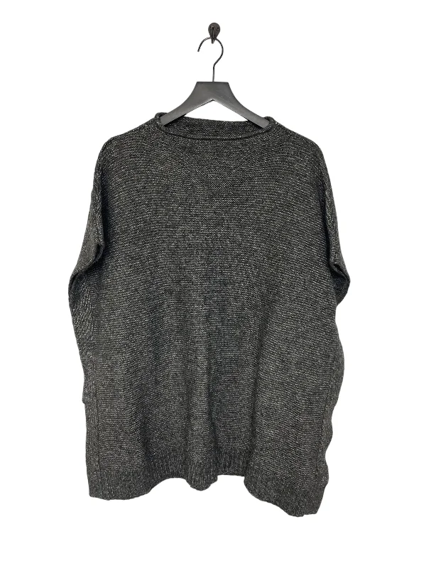 Grey Sweater Universal Thread, Size Os