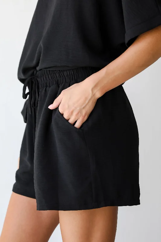 Unforgettable Beauty Black Shorts - DU DEAL