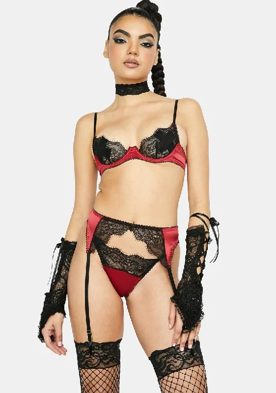 Chloe 3 Piece Garter Set