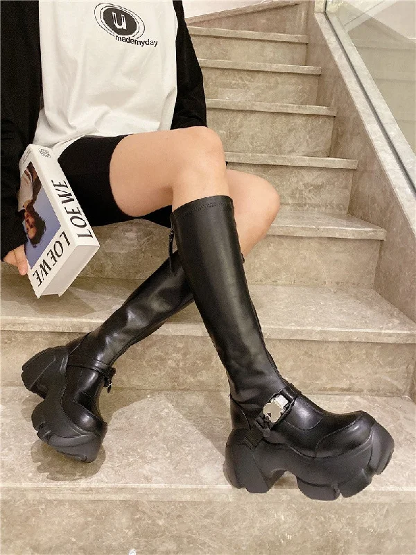 Lisa-100 Knee-High Crepper Boots