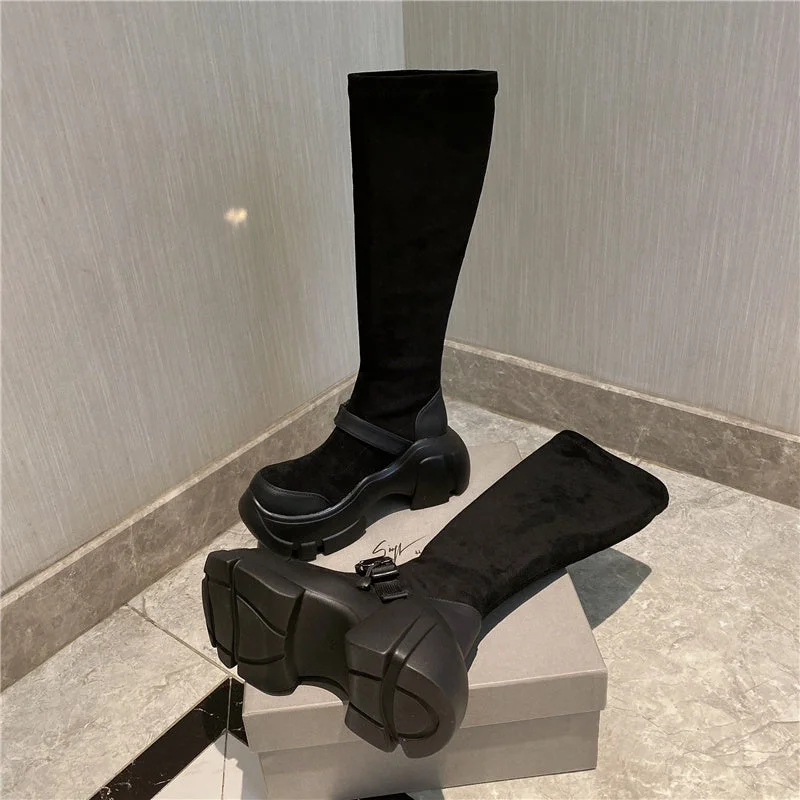 Lisa-100 Knee-High Crepper Boots