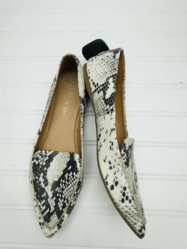 Black & White Shoes Flats Madden Girl, Size 6.5