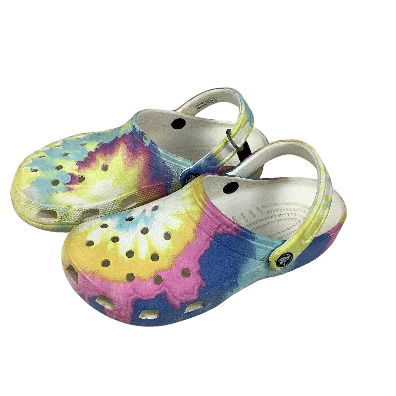 Tie Dye Print Shoes Flats Crocs, Size 9