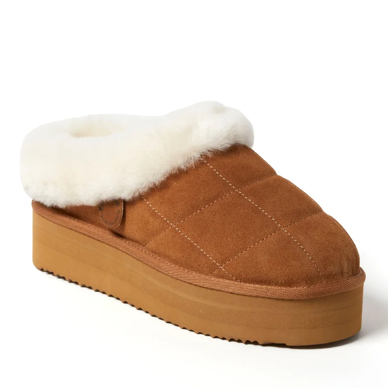 Fireside by Dearfoams Women's Bendigo Genuine Shearling Quilted Platform Clog