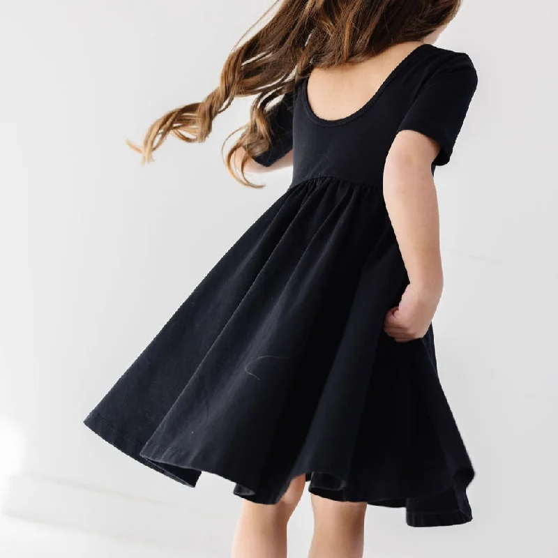 The Short Sleeve Ballet Dress in Ebony