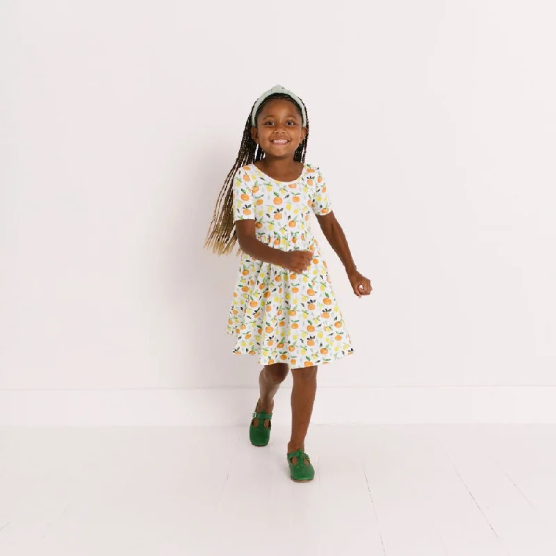 The Short Sleeve Ballet Dress in Limone