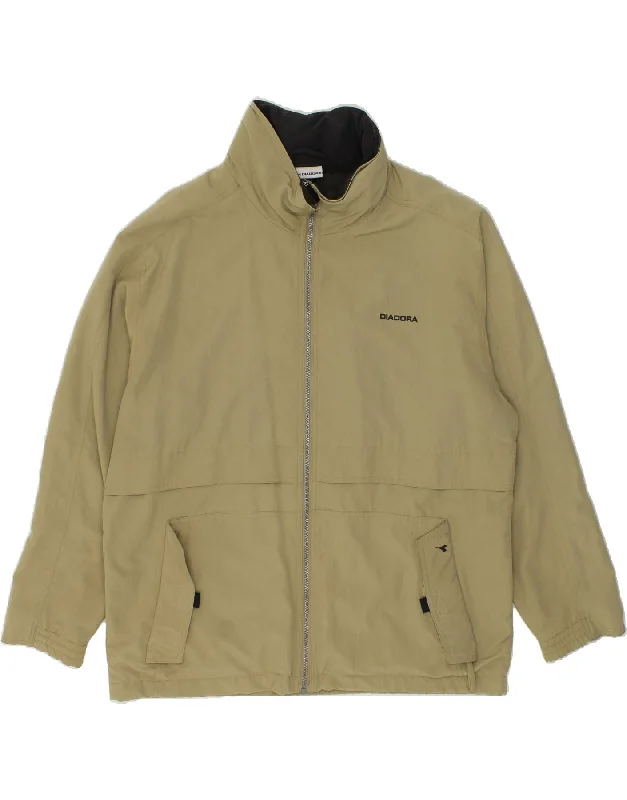 Men's Coats with Contrast StitchingDIADORA Mens Rain Jacket UK 42 XL Beige Polyamide Men's Coats with Contrast StitchingDIADORA Mens Rain Jacket UK 42 XL Beige Polyamide